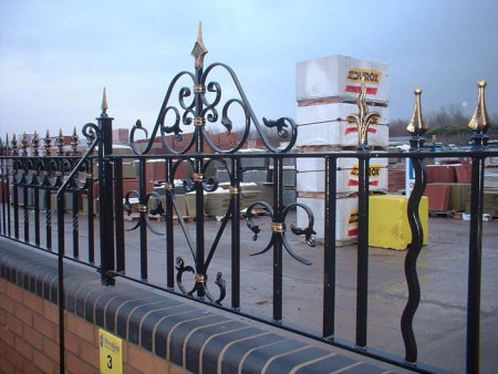 鐵藝護欄(lán)